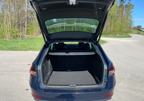 Skoda Superb cena 99900 przebieg: 139922, rok produkcji 2021 z Brześć Kujawski małe 232